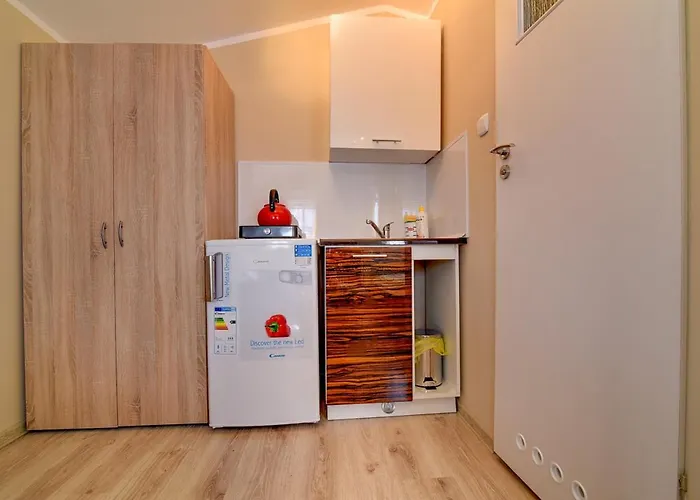 Ostoja - Pokoje, I Kwatera prywatna