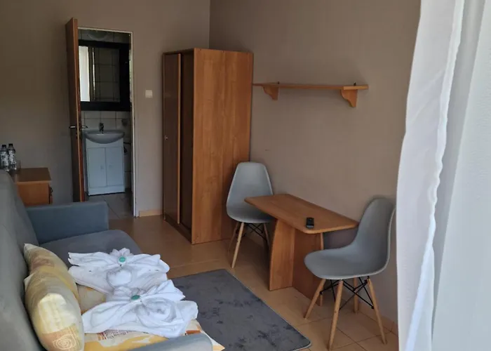 Kwatera prywatna Ostoja - Pokoje, I